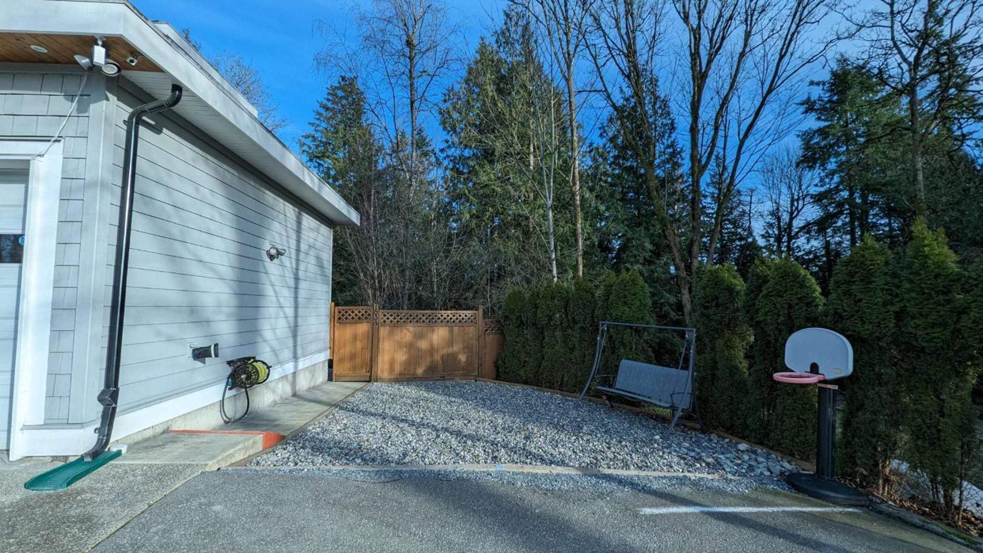 Entire Forest Home Near Nature & Amenities Surrey Extérieur photo
